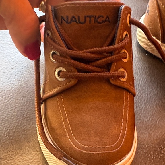 Nautica Toddler Boys Brown Lace-up Berrian Sneakers Sz: 8; EUC - Picture 7 of 14